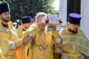 Епископ Василий совершил чин великого освящения храма Спиридона Тримифунтского поселка Заветного